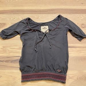 Hollister Half Sleeved Top Size XS